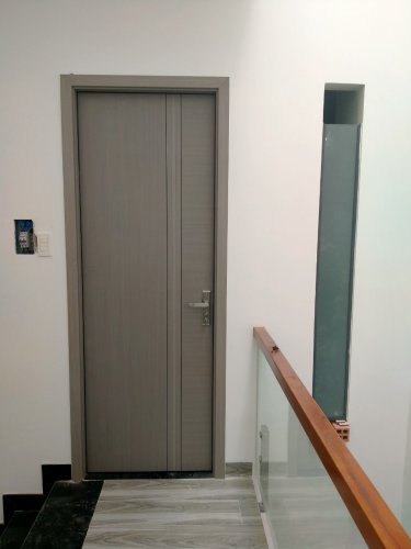 z5305298360718_6acce1fbd04697c88a5c9e6137f727ca.jpg