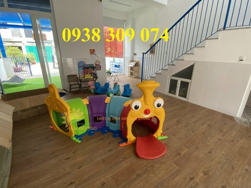 59700