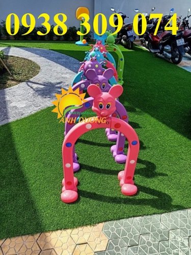 70193