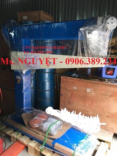 may-dap-ghim-thung-carton-wp1200.jpg