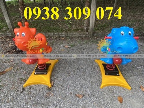 73693