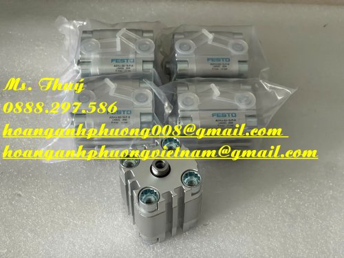 z6810716470480_a47fa70a5c35e77aaa1d19cb9d67f1ee (3).jpg