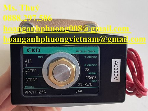 z4504056781844_7501a9f34fdcb412fe40ba02c873fa2a.jpg