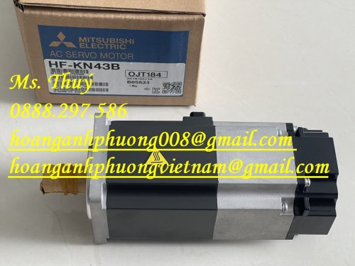 z5714177423472_9e00923041e16e871b5331e9586b5560 - Copy - Copy.jpg