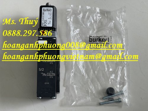 z4929264695072_488c3a855ab4d2e80e434383a4ce44ad.jpg