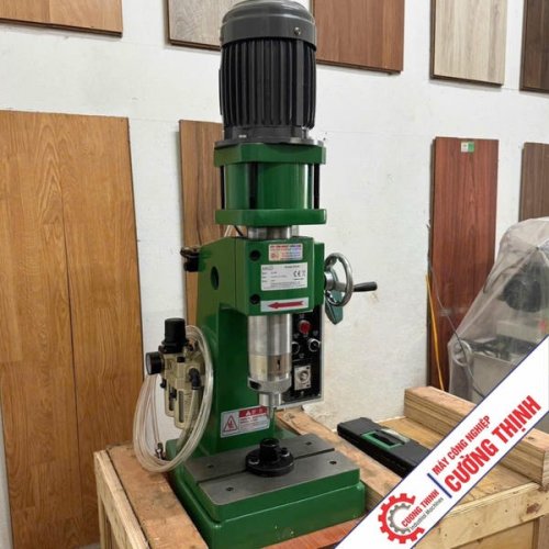 may-tan-dinh-rive-bang-khi-nen (2).jpg